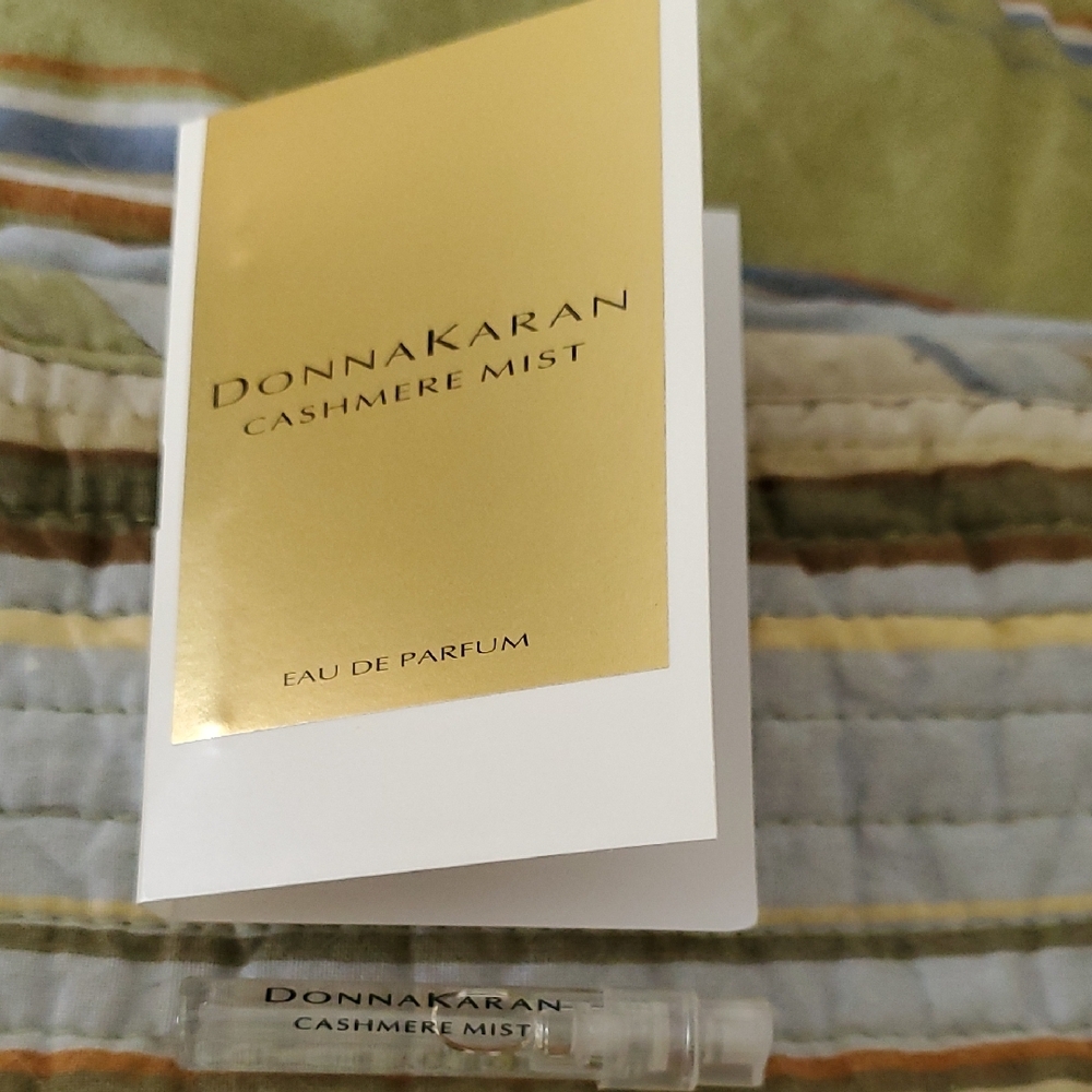 Donna Karan Cashmere Mist